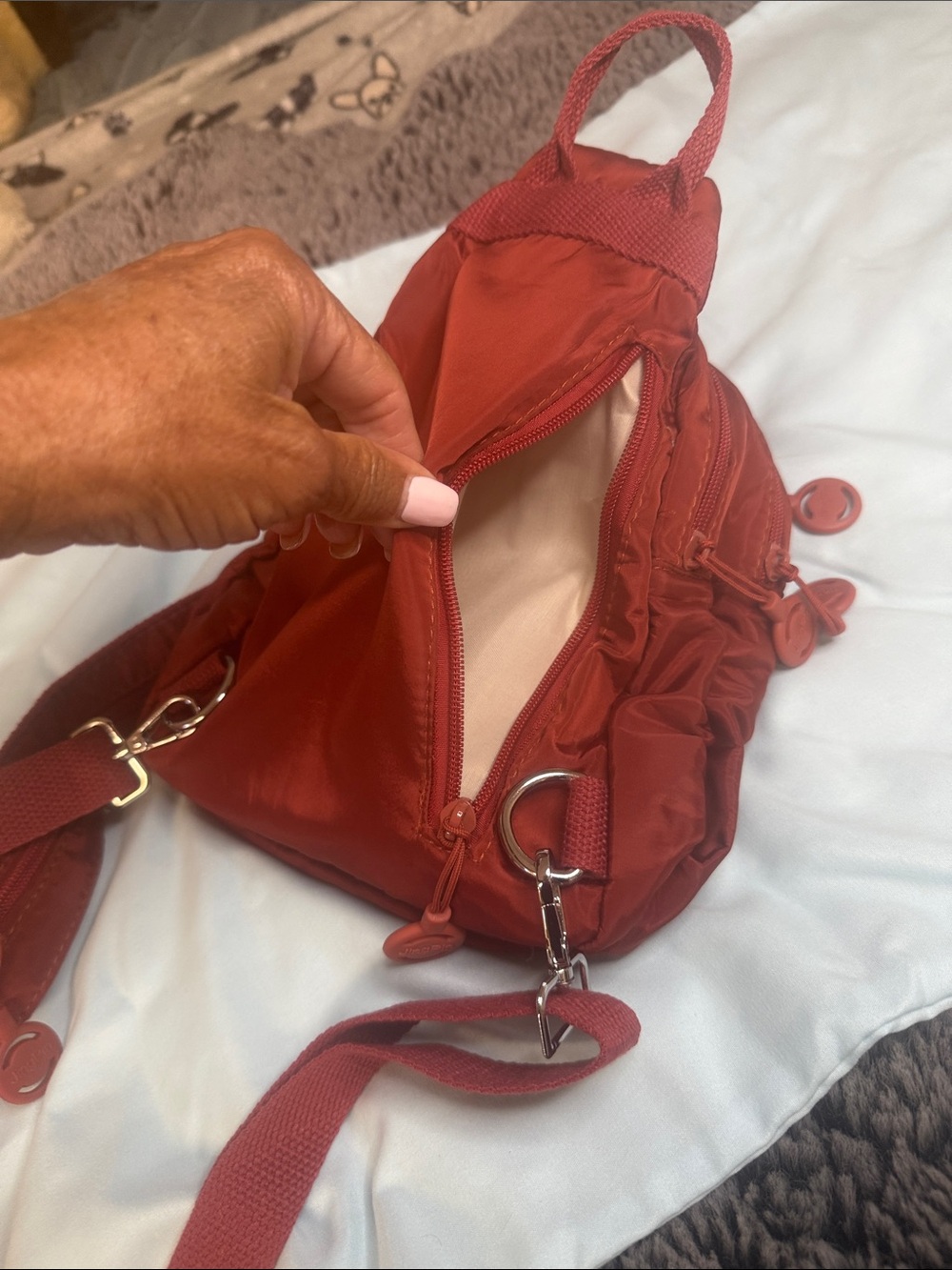 Rust/Red Backpack / Sling Crossbody Bag with Adjustable Strap - Picture 6 of 8